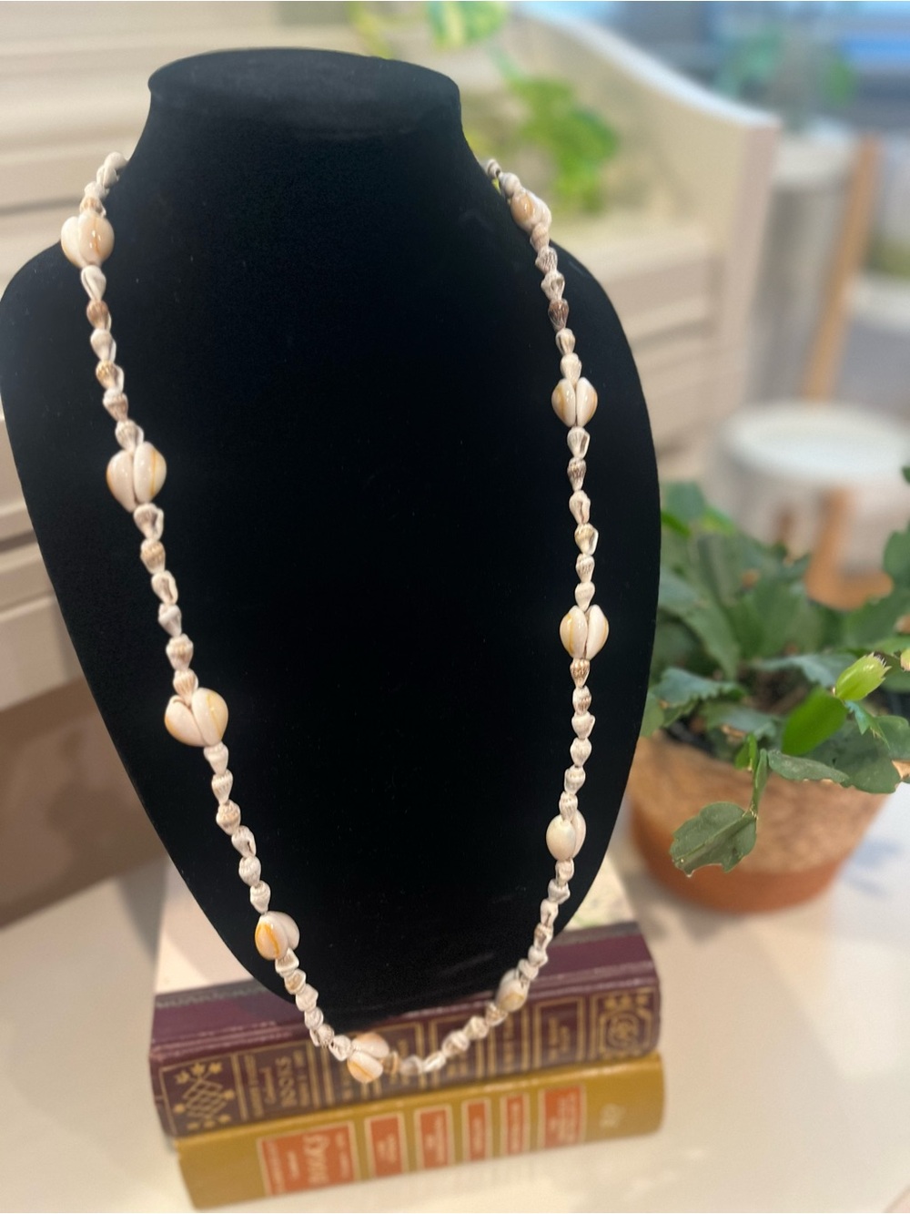 Handcrafted Cream Shell Bead Necklace - Women's Jewelry